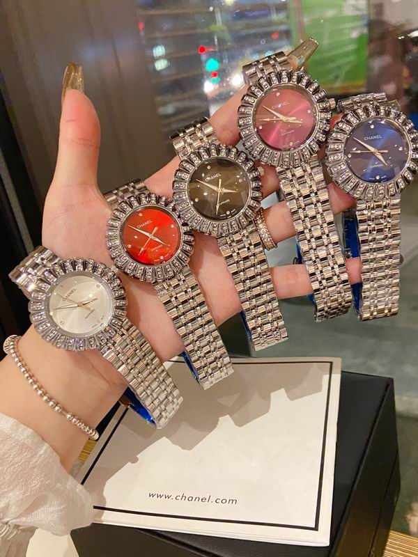 Chanel woman watch 122885